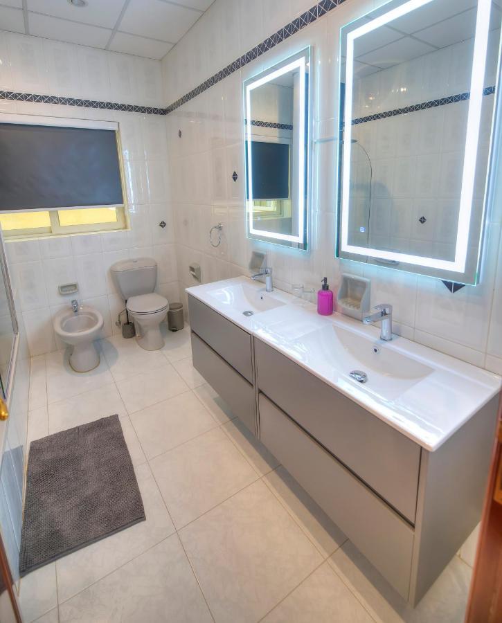 Beautifully Furnished Seafront 4 Bedrooms Goslm-4 Sliema Bagian luar foto